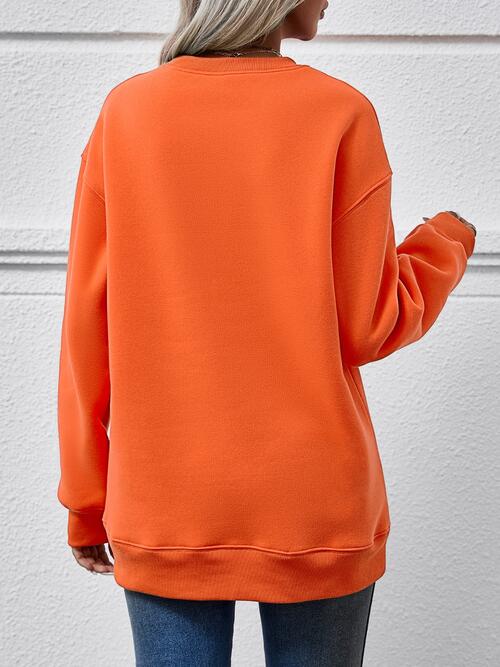 Round Neck Graphic Long Sleeve Sweatshirt